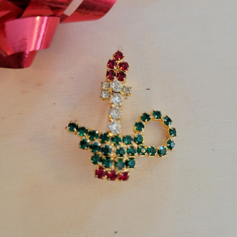 Christmas Jewelry Vintage to Now ~ Clip-On Earrings (2pr) & Brooch ~ Rhinestones - Picture 14 of 16